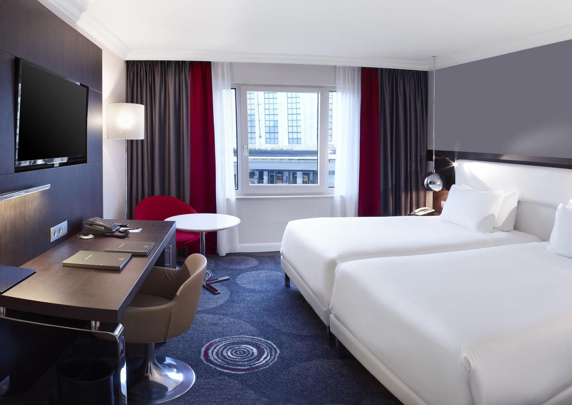 Hilton Grand Place Hotel 4*