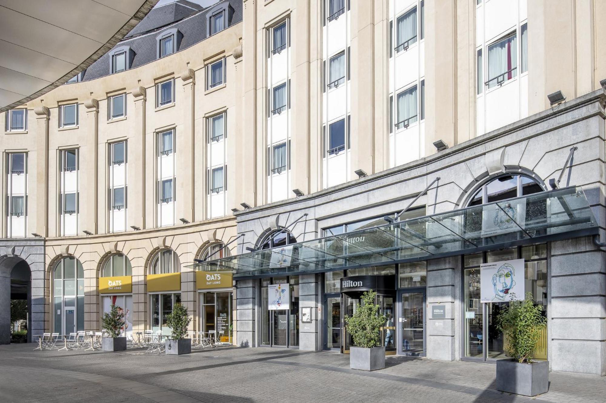 Hilton Grand Place 4*